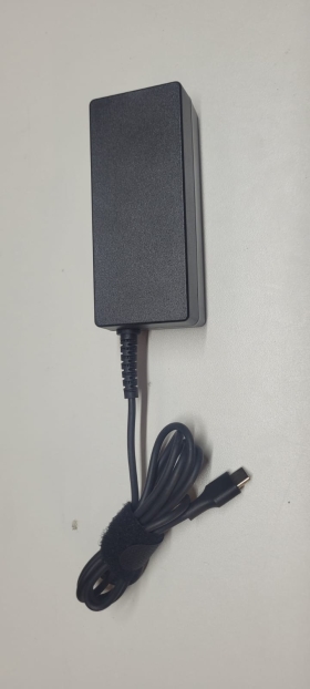 Universele 65W USB-C Adapter