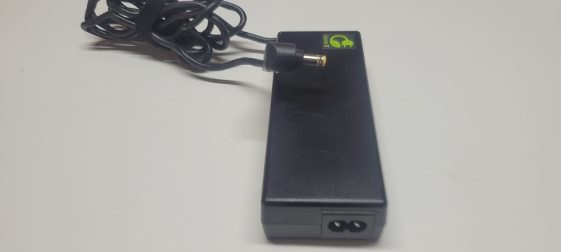 Fujitsu 80W 3.0 Adapter